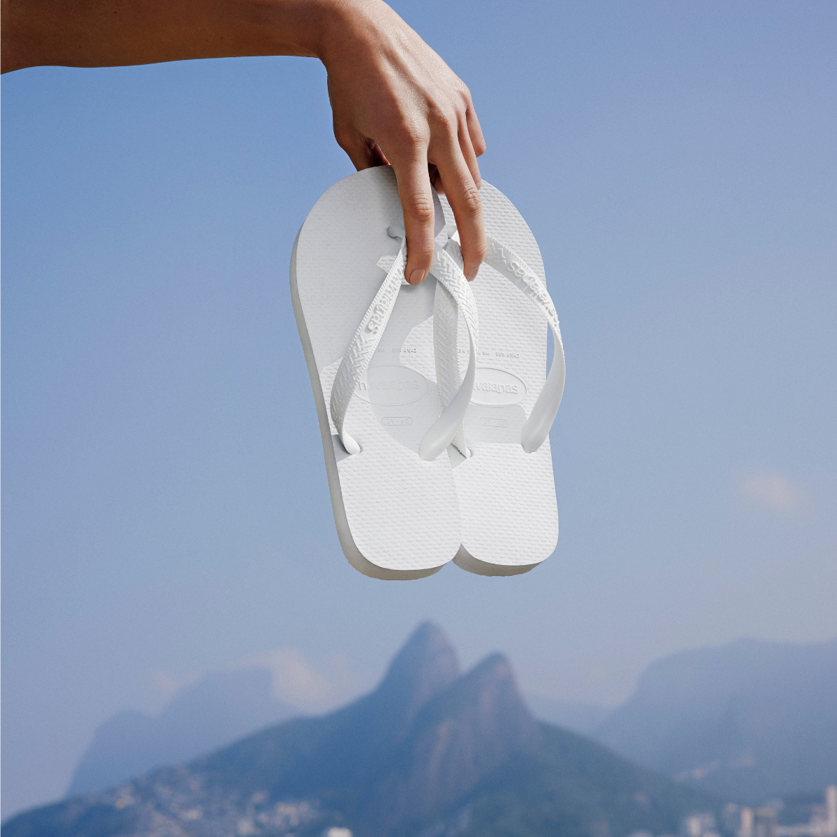 Chinelo Havaianas Top Branco 23/24